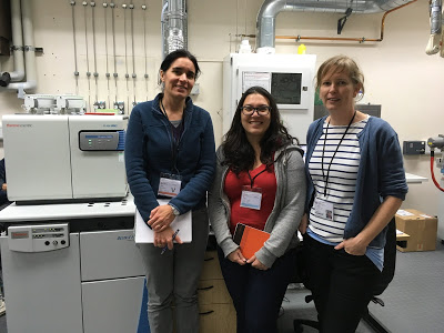Rana Özbal, Hannah Lau and Emma Baysal (L-R) during their visit to the Stable Isotope Facility