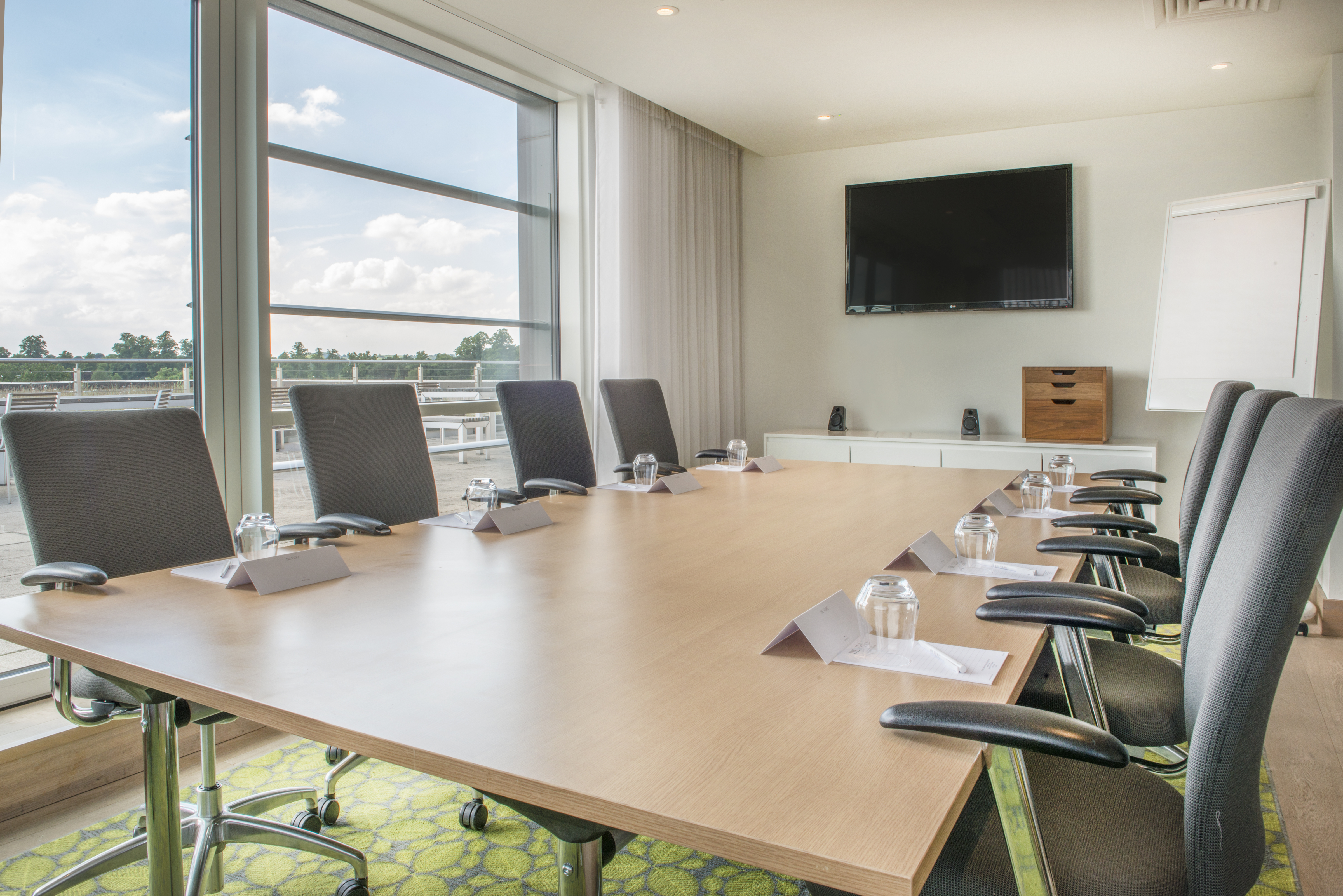 Orchard Hotel - Executive Lounge - Boardroom
