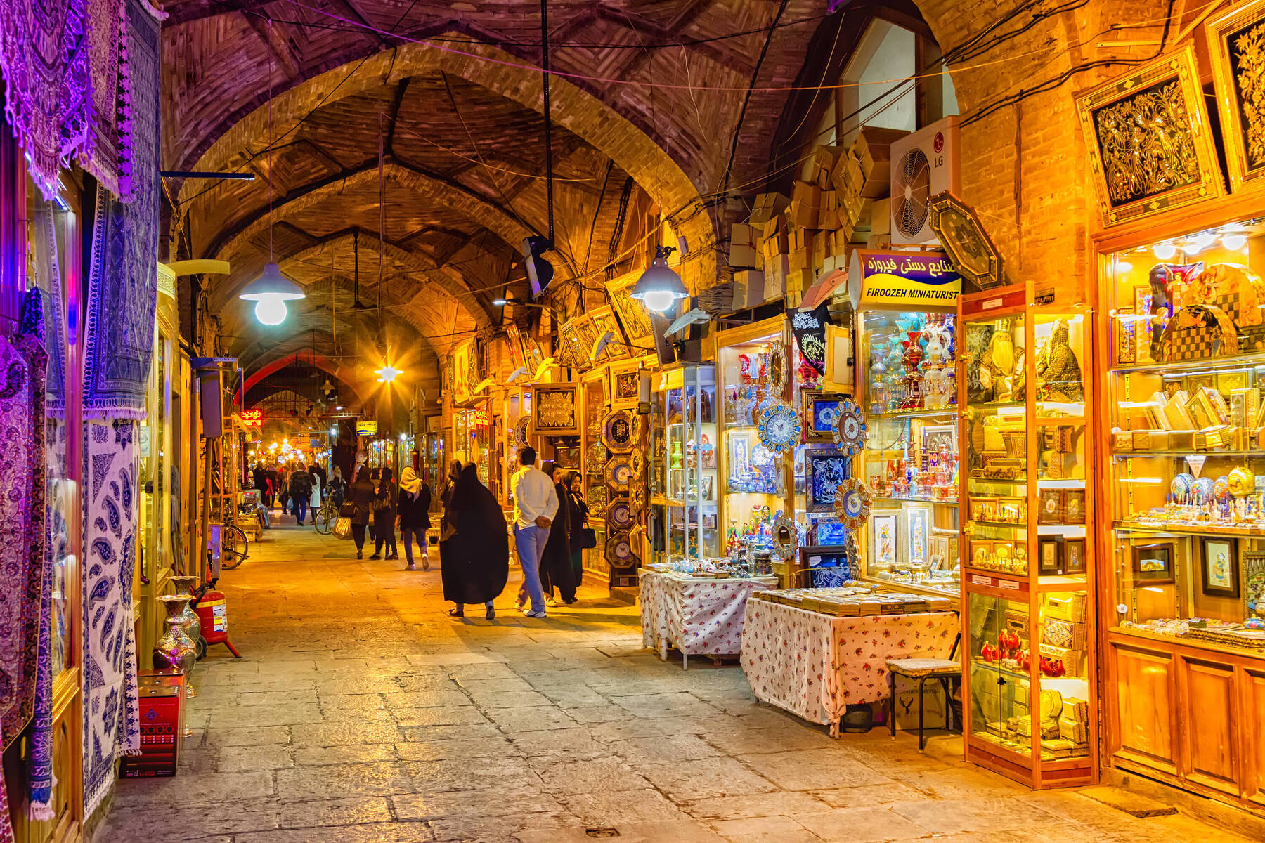 Middle East street market