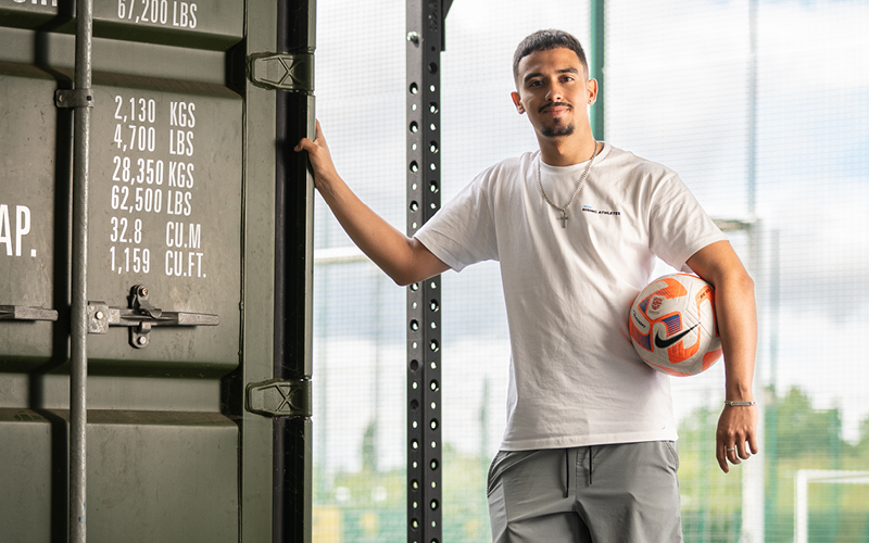 Daniel De Faria 2 800