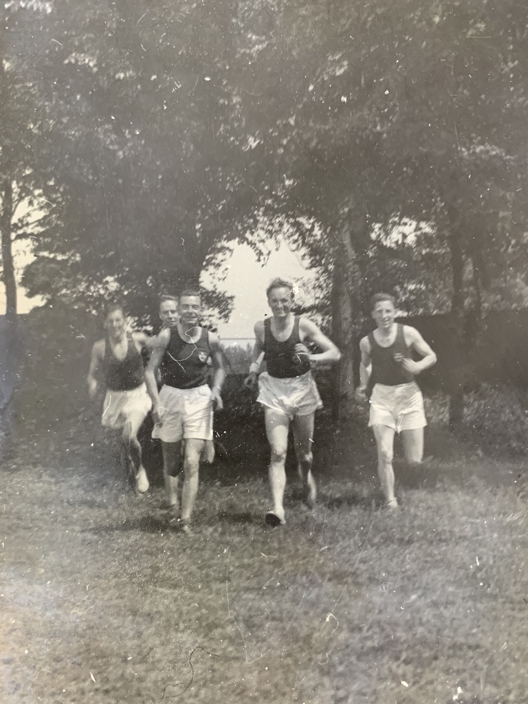 Cross country racing team in 1949