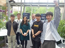 Students receiving prize for the Entrepreneurship Consultancy Project, 	Eyre Harvester project: Feng Han, Shihao Zhang, Tianyi Guo and Xiaonan Liu