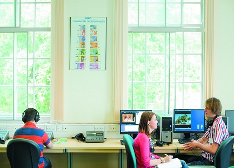 Language Students working in the Language Centre