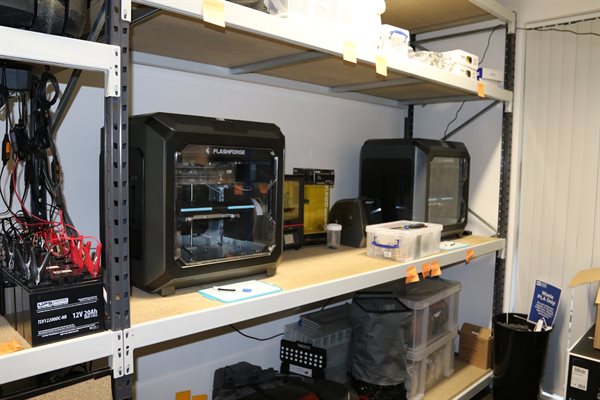 Image of 3D Printers at the CMS lab.