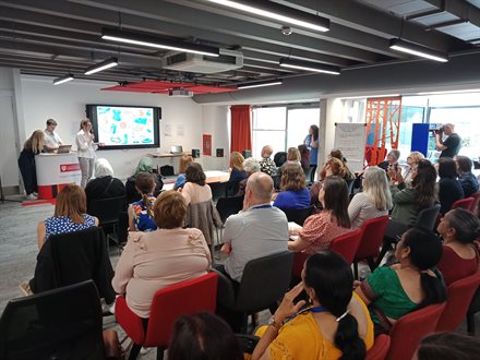 Indre Rimselyte introducing the video of the animation art she created during the event