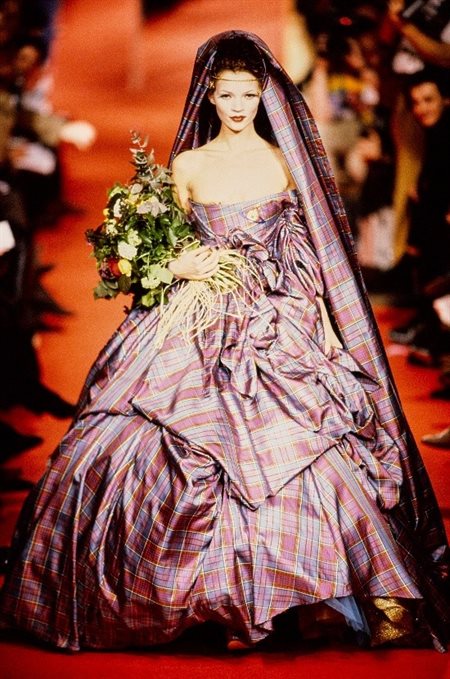 Figure 6: Vivienne Westwood, Fall 1993 Ready-To-Wear. Vogue Runway. Look 49.