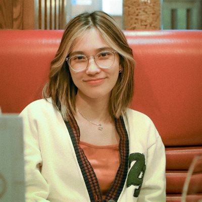 Photo of Yca Tan, Nursing graduate from UoN