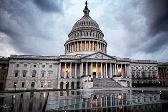 Legislative bargaining with heterogeneous disagreement values