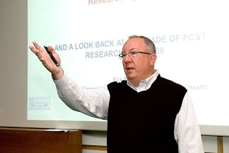 Rick Borchelt addresses STS