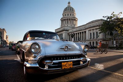 800px-Havana_-_Cuba_-_3706