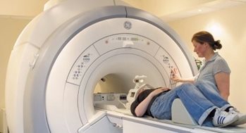 MRI-Scanner-340