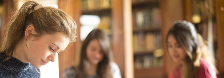 Undergraduate female students relaxing - University Park 714x249