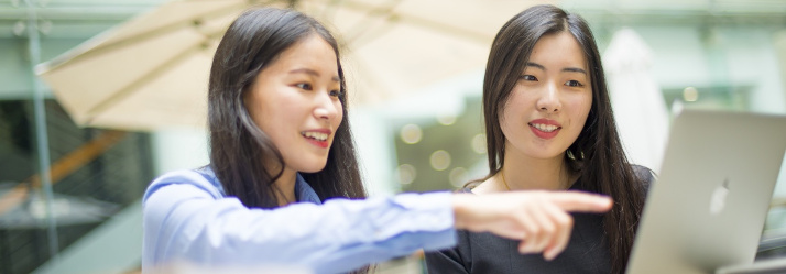 Students working in the Learning Garden situated in the UNNC Library, Ningbo Campus 714x249