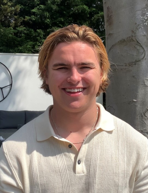 PDM exhibtion photo - Guy Hutchings _cropped