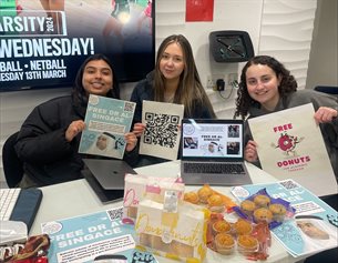 Collecting signatures (4)