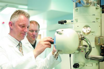 Expert operation and analysis from top of the range facilities and personnel