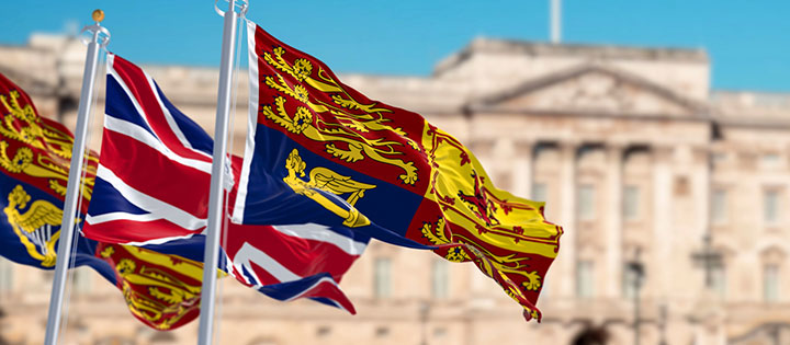 iStock-1223ET-Royal-Standard