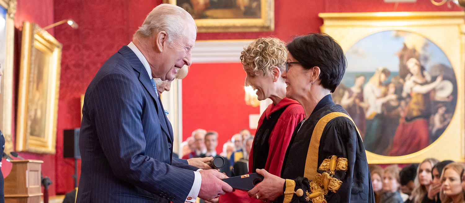 Queens prize ceremony