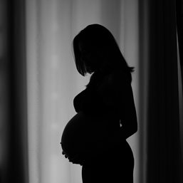 pregnant-2404020_1920