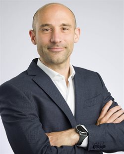 alessandro carabelli