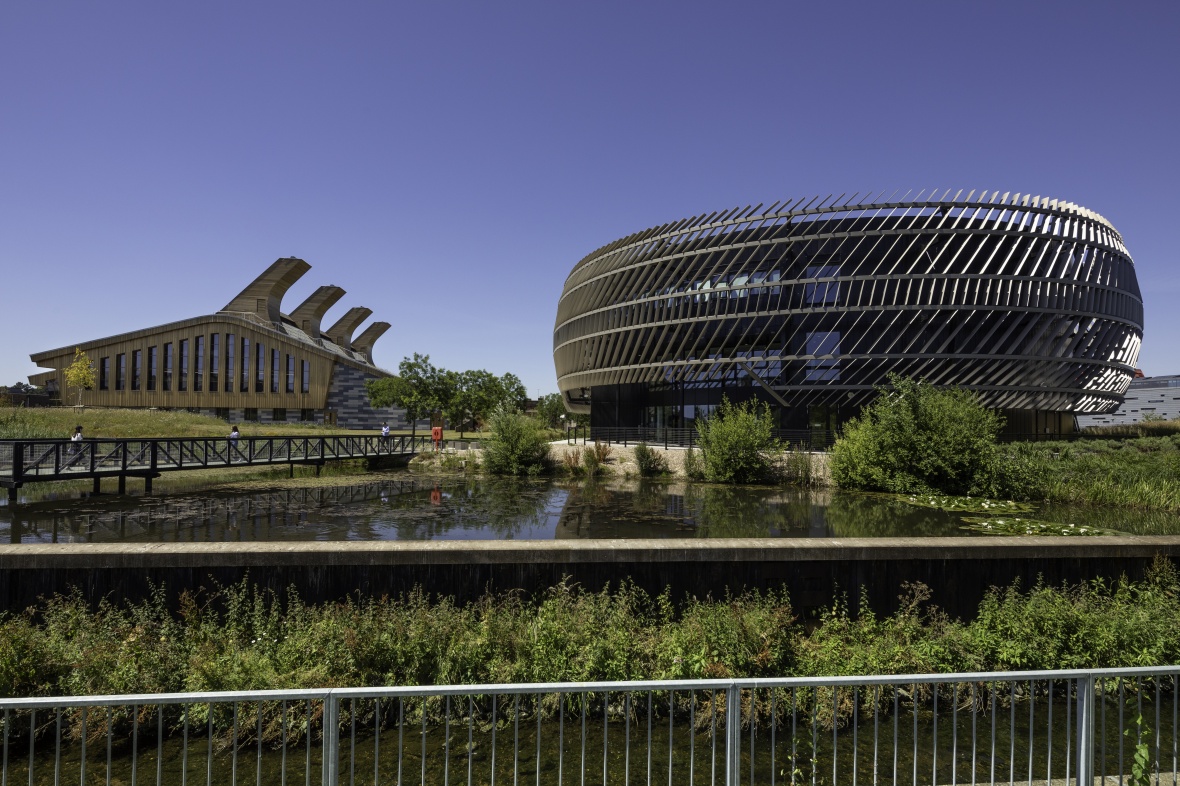 GlaxoSmithKline Carbon Neutral Laboratory for Sustainable Chemistry on Jubilee Park Campus