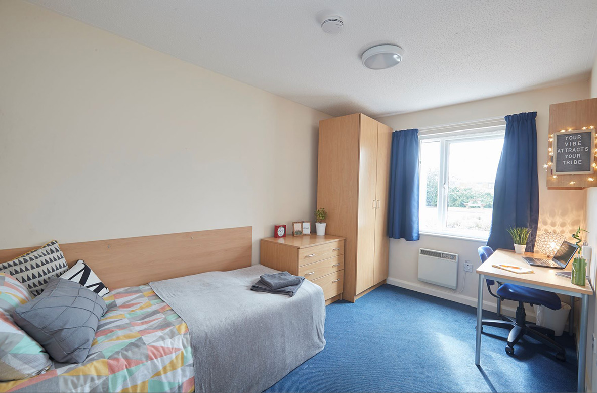 Raleigh Park Essential Single