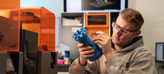 Technician working with 3D printers in Engineering, University Park