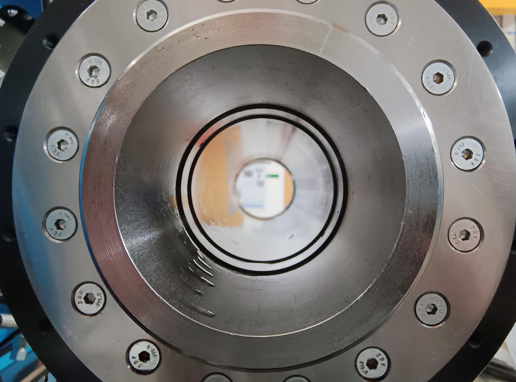 Inside short of a bearing chamber with oil