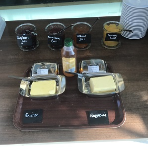 Jubilee-Atrium-breakfast