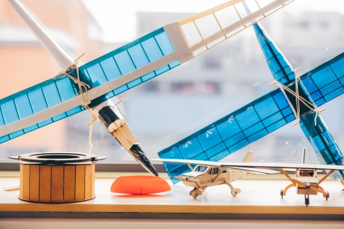 Hydrogen image 485x322