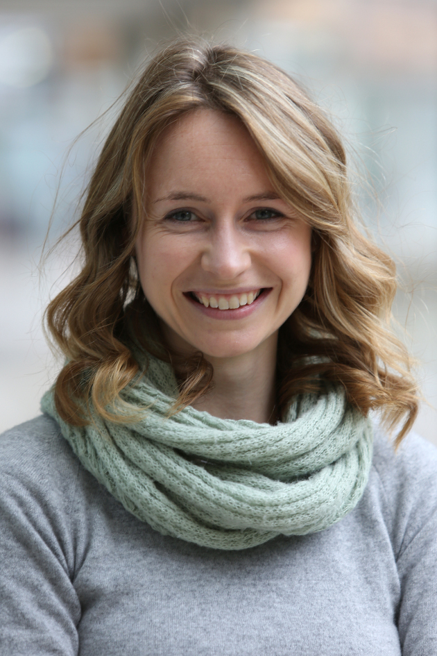 Image of Dr Elizabeth Nixon