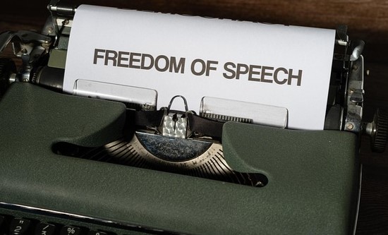 questionmarks graphic