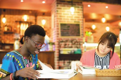 Students reading books