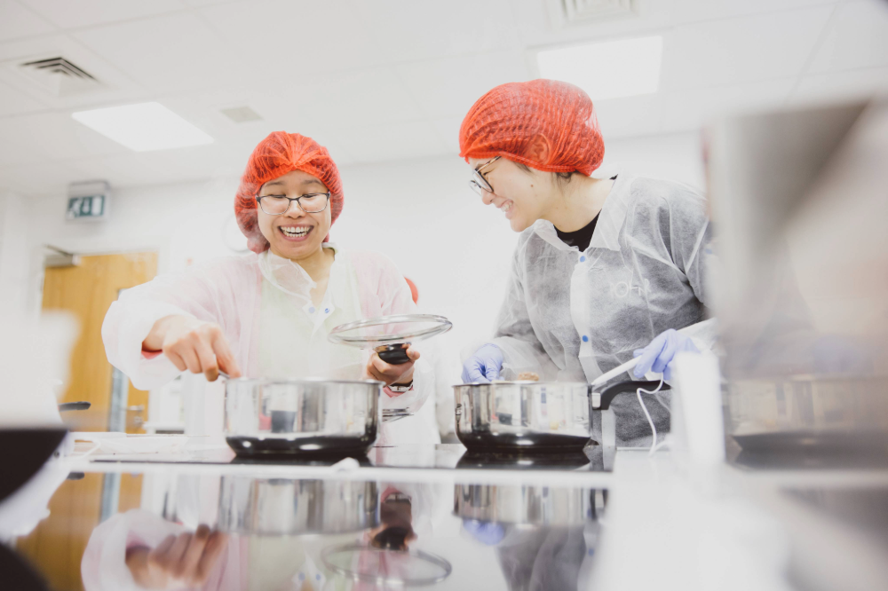 Food technician working in the lab