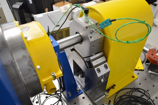 Electronic equipment and wiring